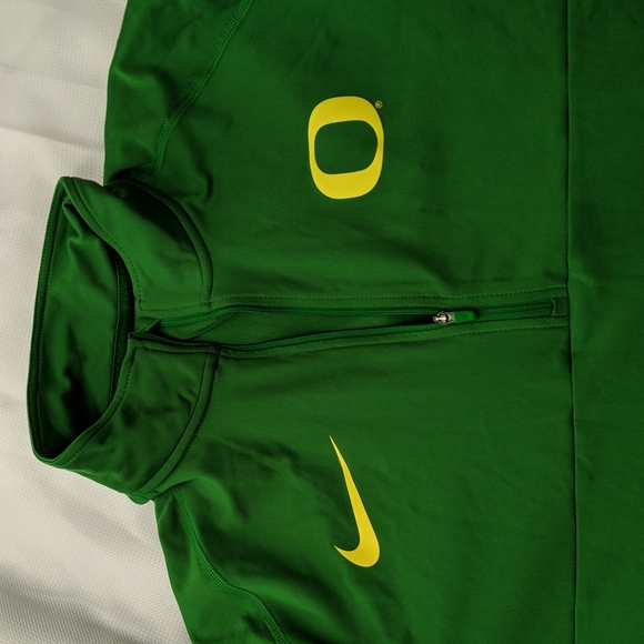 Nike Men's Oregon Ducks 1/4 Zip Light Jacket - Picture 5 of 5